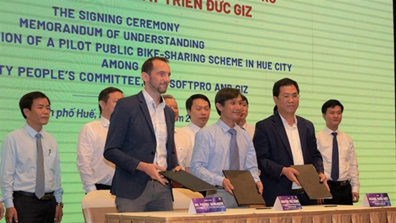 Hue to pilot public bike-sharing scheme